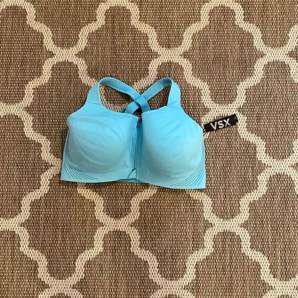 Victoria’s Secret knockout sports bra size 36DDD